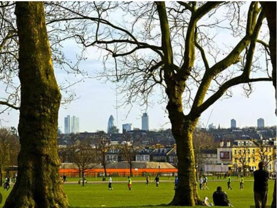 London Double Bedroom Hotel In Tufnell Park With Wifi Exterior photo